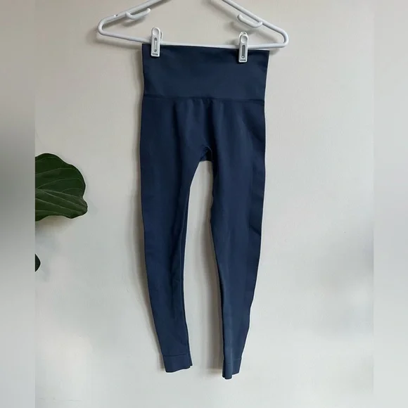 Set Active SculptFlex Leggings in Blue size XS - Picture 3 of 5